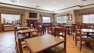 Best Western Plus Montezuma Inn and Suites - 1