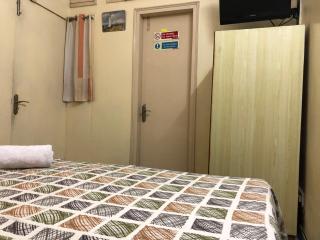 Sailors Home - C6, Vasant Kunj - New Delhi - 7