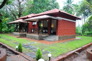 Red Roof Farmhouse - Chiplun - 4
