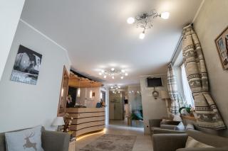 Aparthotel Dolomites Living&Relax - Commezzadura - 1