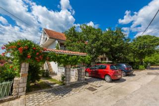 Apartment Dom with 2 terrace & free parking - 9