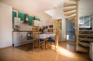 Altstadt Apartment Charly - Düsseldorf - 3