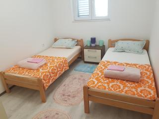 Apartments Maria - Ivanica - 1