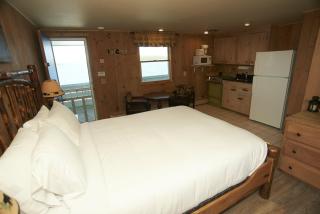 Belknap Point Inn - Gilford - 3