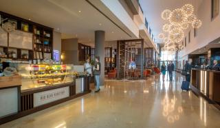 Clayton Hotel Dublin Airport - 3