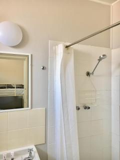 Bermagui Beach Hotel - 8