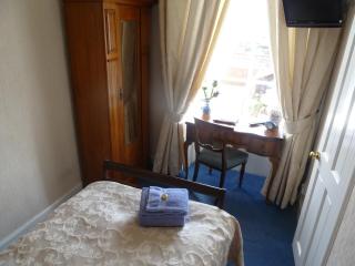 Burnside Guest House - 2