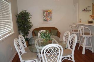 Plantation Place #H408B - 9