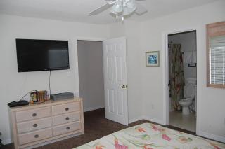 Plantation Place #H408B - 3