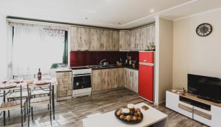 Lenti Street House - 3