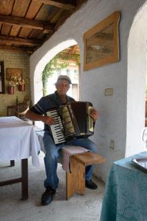 Apartment Eko Etno selo Stara Kapela, Pavina kuća - 8