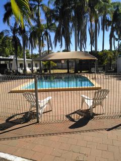 Mt Isa Irish Club Accommodation - Mount Isa - 9