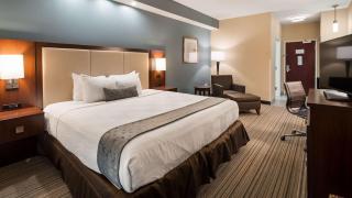 Best Western Plus Boardman Inn & Suites - Poland - 4