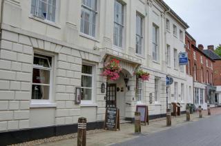 Best Western Lichfield City Centre The George Hotel - Lichfield - 0