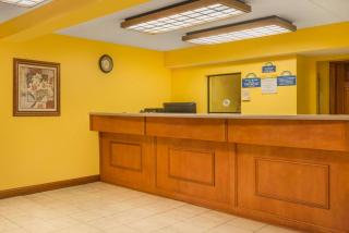 Days Inn by Wyndham Columbus Fairgrounds - Columbus - 8