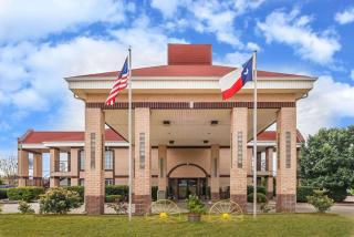 Days Inn by Wyndham Granbury - Granbury - 9
