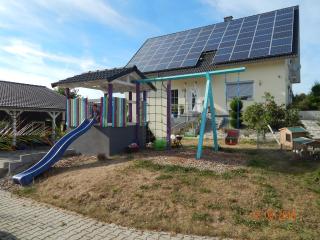 Ferienwohnung Wagner mit Terrasse und Kinderspielplatz - 9