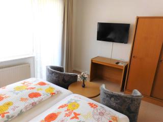 Hotel Pension am Kurmittelhaus - Bad Grund - 1