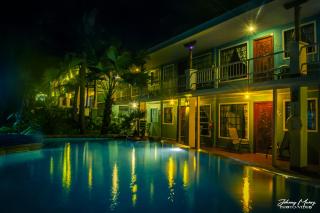 Oceanfront Hotel Verde Mar direct access to the beach - Manuel Antonio - 2