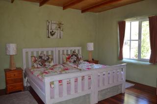 Whispering Spirit Holiday Cottages & Mini Ponies - Franklin - 9