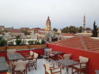 Auberge 32 Old Town - Rodes - 5