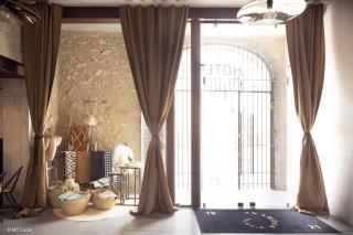 Le 19-21 - Un amour d'hotel - Leucate - 5