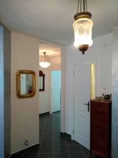 Light, Spacious Apartment in the Heart of Belgrade - 1