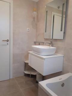 Apartment Udovičić - Vodice (Vodizze) - 7