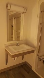 Centennial Motel - Kindersley - 3