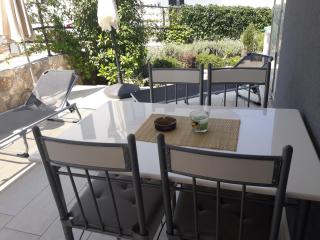 Apartment Lavanda Ruzmarin - Njivice - 4