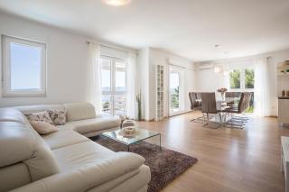 Villa Blanka for 12 O wnersadvert - 2