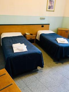 Master Hotel - Castelvetro Piacentino - 9