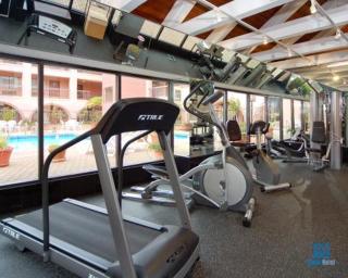 La Quinta by Wyndham San Francisco Airport West Millbrae FREE AIRPORT SHUTTLE - 2