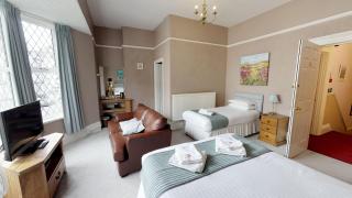 The Tudor Guest House - Plymouth - 3