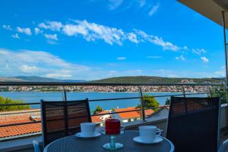 Apartments Oklopčić - Trogir - 0