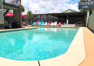 Thunderbird Lodge - Redding - 9