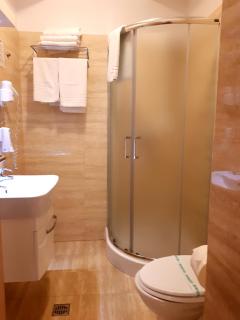 West Plaza Residence - 7