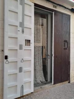 Suite Independiente de 45 m2 con Bañera en Pleno Casco Viejo - 2