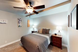North 413 - Girdwood - 1