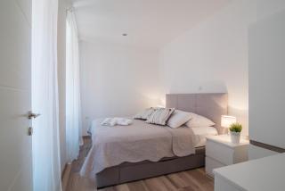 Leona Deluxe Apartments - Pula - 1