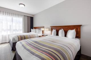 Clarion Pointe Columbus-Bradley Park - 8