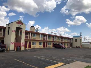Lone Star Inn - Lubbock - 2