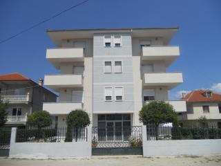 Villa Braho 1 - Pogradec - 0