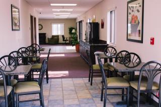 Americas Best Value Inn-Fredonia - 5