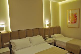 Paradise Beach Hotel - Vlorë - 9