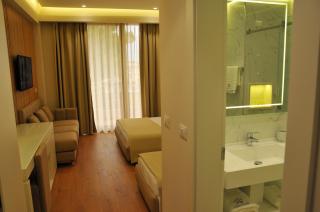 Paradise Beach Hotel - Vlorë - 2