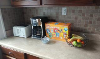 Spacious Frontier Park Apartment - 4