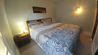 Spacious Frontier Park Apartment - Erie - 5