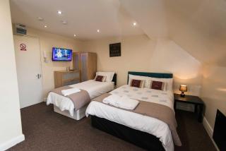 Snooze Apartments - Bradford - 6