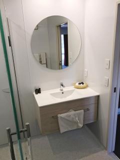 The Village Inn Hotel - Te Anau - 1
